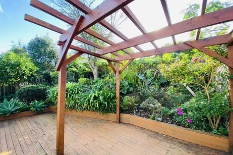 Photo of property in 52 Pukemarino Road, Waimauku, 0812