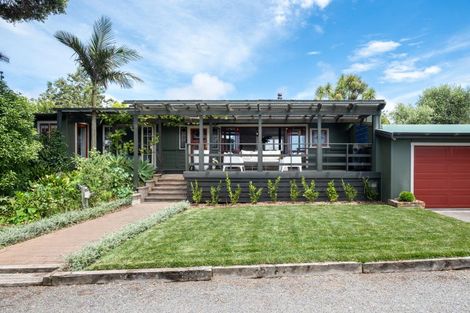 Photo of property in 24 Wellwood Terrace, Te Awanga, 4102