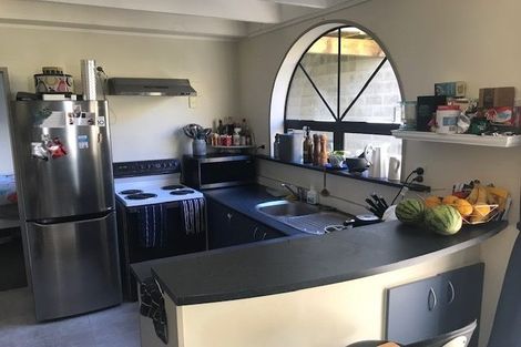 Photo of property in 11 Melrose Crescent, Melrose, Wellington, 6023