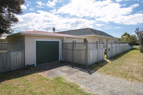 Photo of property in 25 Carisbrooke Street, Katikati, 3129