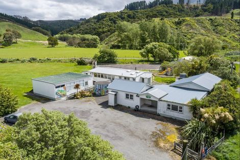 Photo of property in 2936 White Rock Road, Tuturumuri, Martinborough, 5782