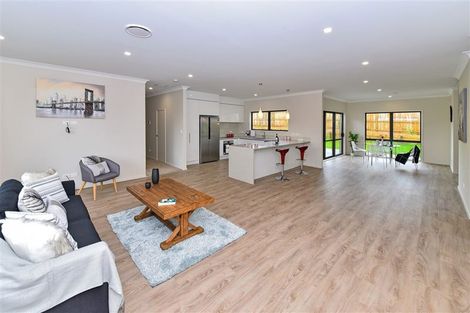 Photo of property in 3 Deol Drive, Pukekohe, 2120