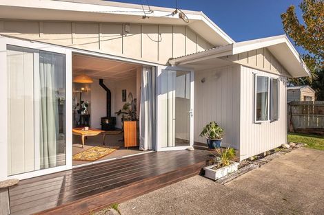 Photo of property in 14 Coates Street, Westport, 7825