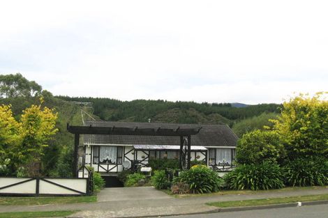 Photo of property in 68 Norana Road, Timberlea, Upper Hutt, 5018