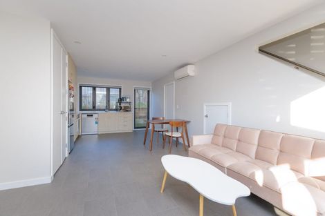 Photo of property in 60u2 Broderick Road, Johnsonville, Wellington, 6037