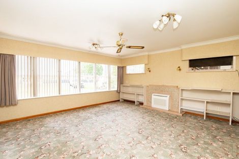 Photo of property in 63 Pipiroa Road, Ngatea, 3503