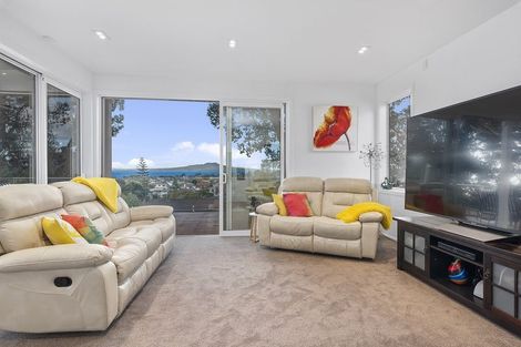Photo of property in 11 Prospect Terrace, Milford, Auckland, 0620