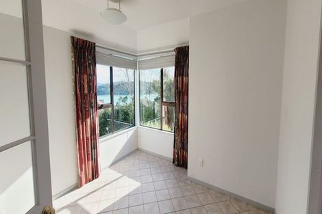 Photo of property in 33 Halladale Road, Papakowhai, Porirua, 5024