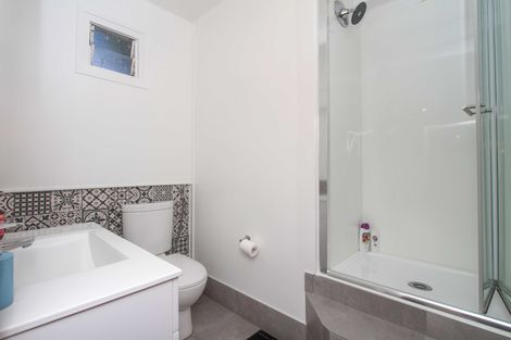 Photo of property in 19f1 Mcdowell Crescent, Hillcrest, Auckland, 0627