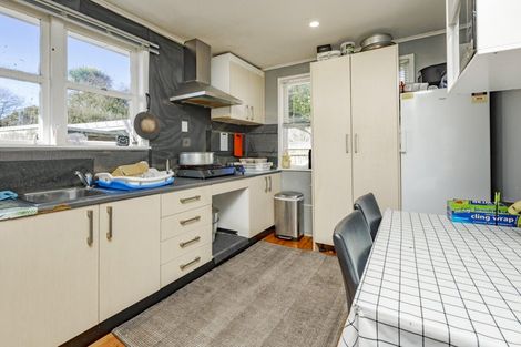 Photo of property in 4 Harper Street, Papakura, 2110