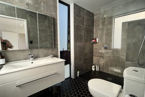 Photo of property in 2 Pohutukawa Avenue, Red Beach, 0932