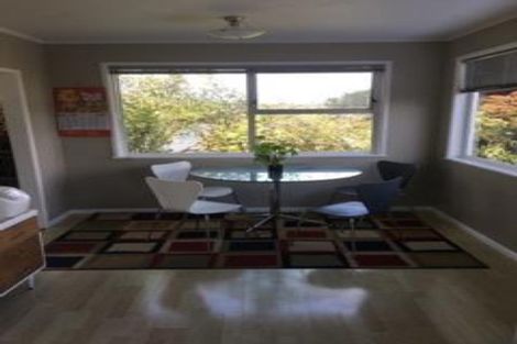 Photo of property in 16 Orton Street, Glenfield, Auckland, 0627