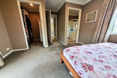 Photo of property in 11 Jezero Drive, Massey, Auckland, 0614