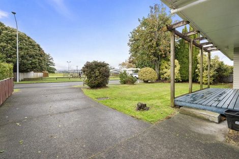 Photo of property in 22 Waterloo Crescent, Hokowhitu, Palmerston North, 4410
