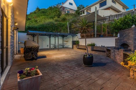 Photo of property in 168 Saint Andrews Road, Plimmerton, Porirua, 5026