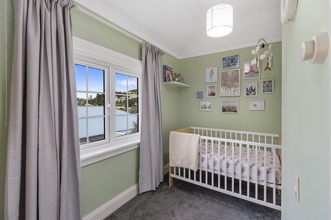 Photo of property in 17 Tamar Street, Island Bay, Wellington, 6023