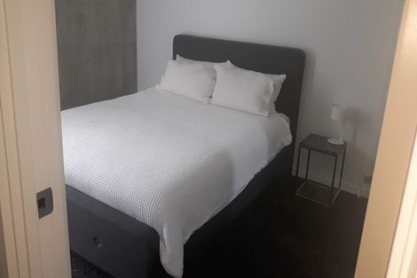 Photo of property in Frame Apartments, 903/111u Molesworth Street, Thorndon, Wellington, 6011