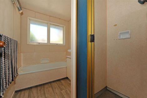 Photo of property in 4 Gothic Place, Ilam, Christchurch, 8041