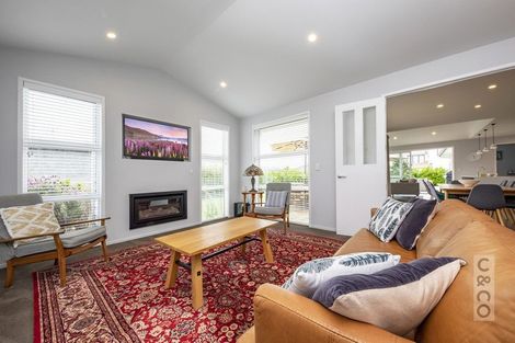 Photo of property in 11 Floyd Road, Riverhead, 0820