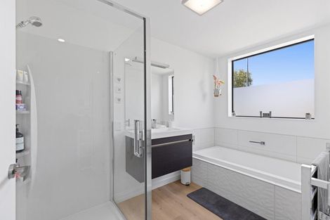 Photo of property in 2 Te Wairewa Street, Pegasus, 7612