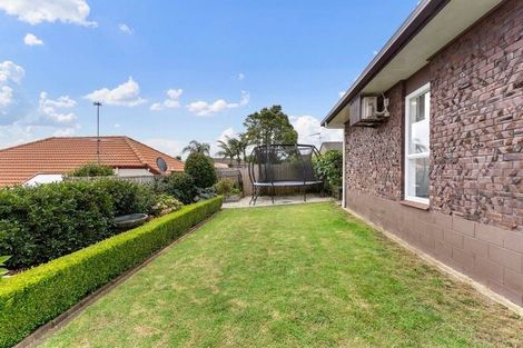 Photo of property in 9 Culver Terrace, Howick, Auckland, 2014