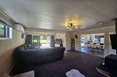 Photo of property in 36 Wanganui Road, Marton, 4710