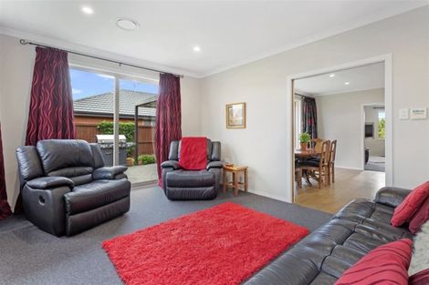 Photo of property in 44 Sovereign Boulevard, Kaiapoi, 7630