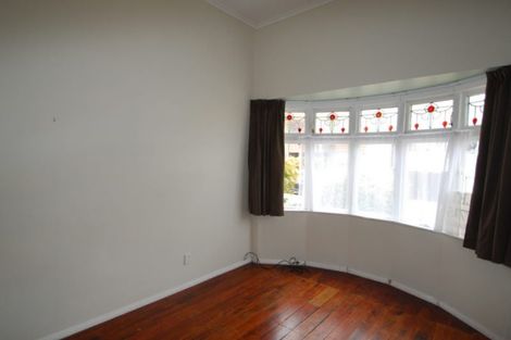 Photo of property in 168 Tasman Street, Mount Cook, Wellington, 6021