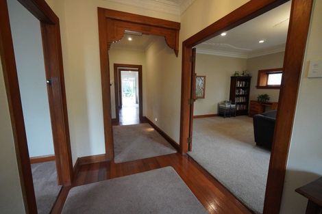 Photo of property in 73 Argyle Avenue, Takaro, Palmerston North, 4410