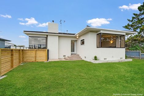 Photo of property in 36 Nottingham Avenue, Awapuni, Palmerston North, 4412