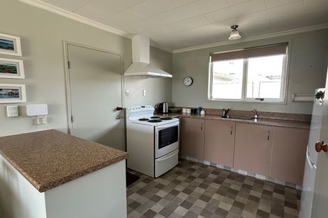 Photo of property in 2/14 Bantry Street, Alexandra, 9320