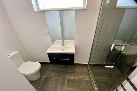 Photo of property in 30u2 Pirie Street, Mount Victoria, Wellington, 6011