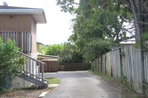 Photo of property in 940 East Coast Road, Northcross, Auckland, 0630
