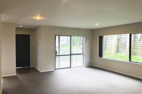 Photo of property in 160 Keri Vista Rise, Papakura, 2110