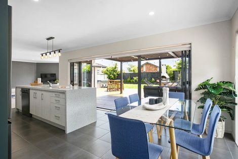 Photo of property in 9 Honiss Place, Cambridge, 3434