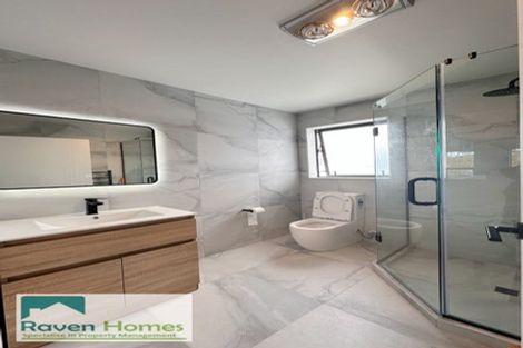 Photo of property in 49d Royal View Road, Te Atatu South, Auckland, 0610