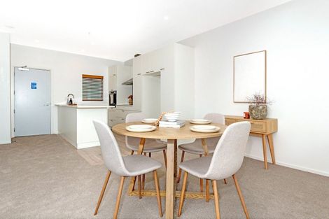 Photo of property in 2/4 Reads Quay, Gisborne, 4010