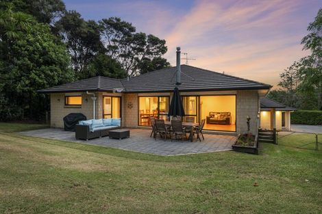 Photo of property in 9 Buttercup Place, Waimauku, 0812