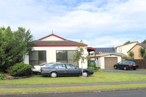 Photo of property in 3 Mark Edward Drive, Half Moon Bay, Auckland, 2012