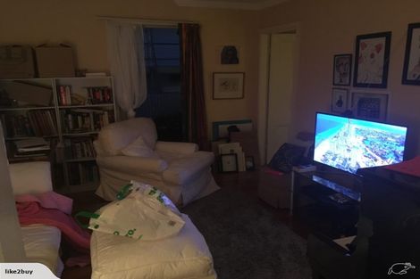 Photo of property in 2/15a View Road, Glenfield, Auckland, 0627