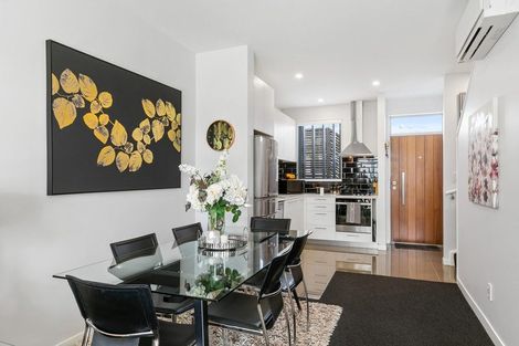 Photo of property in 3/24 Tamar Street, Island Bay, Wellington, 6023