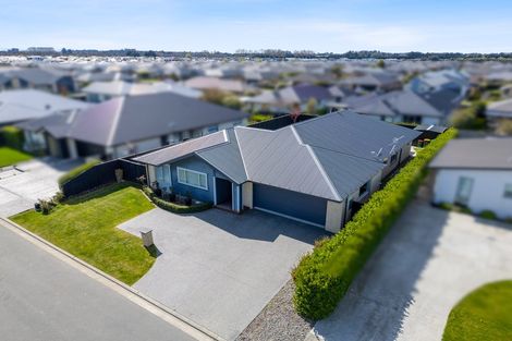 Photo of property in 14 Park Lane, Rolleston, 7614