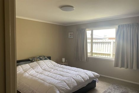 Photo of property in 41 Factory Road, Belfast, Christchurch, 8051