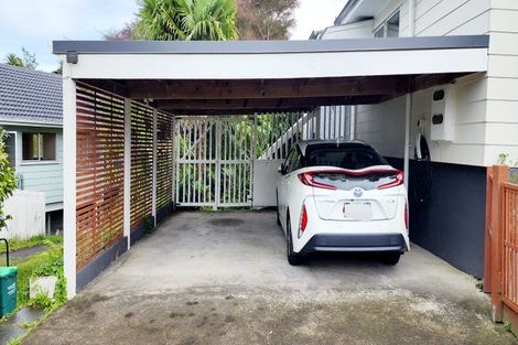 Photo of property in 100 Spinella Drive, Bayview, Auckland, 0629