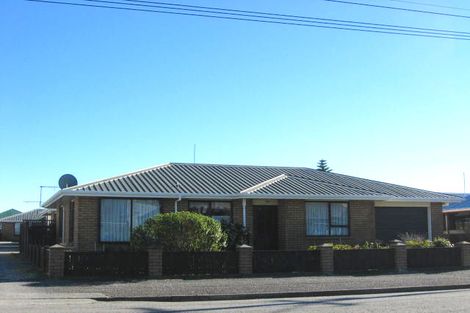 Photo of property in 70 Shakespeare Street, Greymouth, 7805