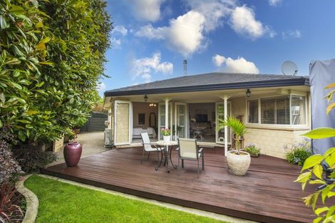 Photo of property in 11a Kent Street, Levin, 5510