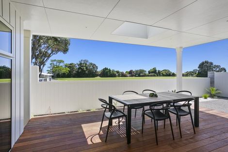 Photo of property in Mangorei Road, Strandon, New Plymouth, 4312