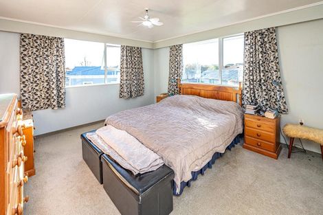 Photo of property in 12 Dawson Street, Pahiatua, 4910