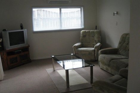 Photo of property in 49 Triangle Road, Massey, Auckland, 0614