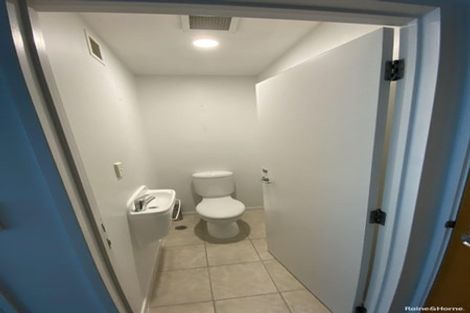 Photo of property in 12 Maunganui Road, Mount Maunganui, 3116